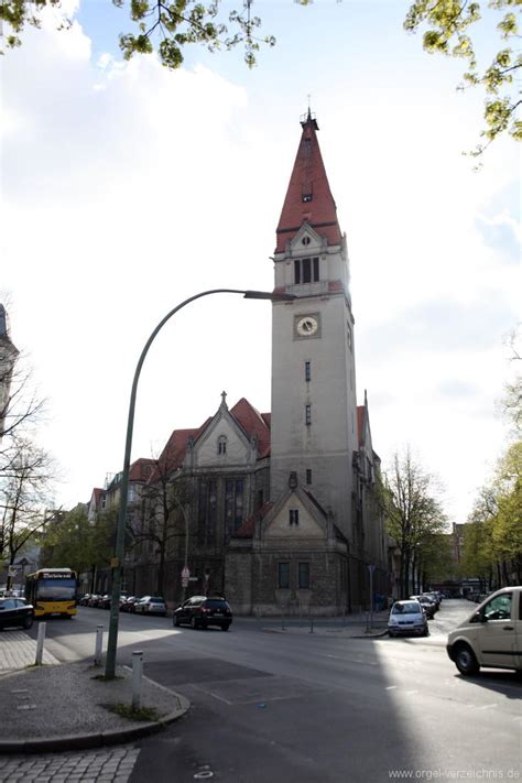 Ev. Kirchengemeinde Neukölln Philipp-Melanchthon-Kapelle